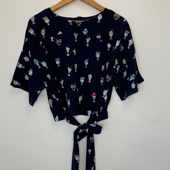 ZARA navy blue top short sleeves ice cream pattern front waist tie size large - Picture 2 of 11